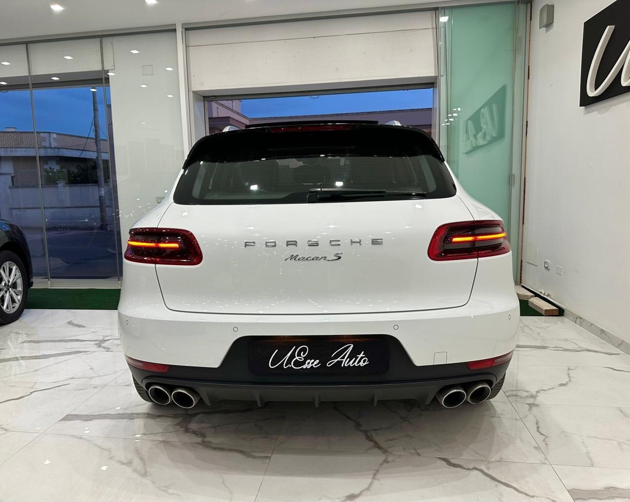 Porsche Macan diesel 3.0 diesel *Tetto apribile*