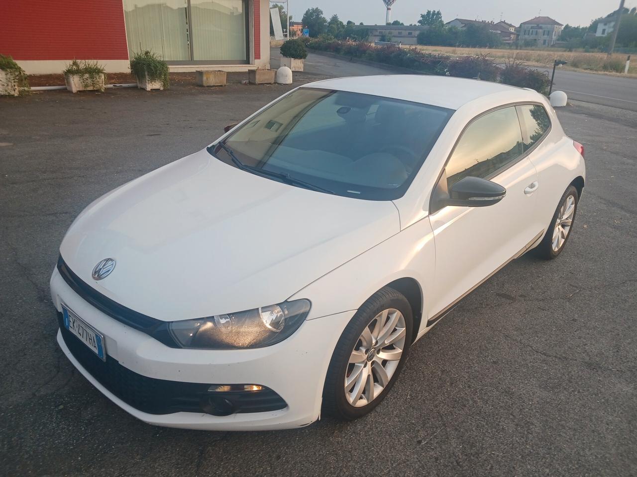 Volkswagen Scirocco 2.0 TDI 170CV DPF GT