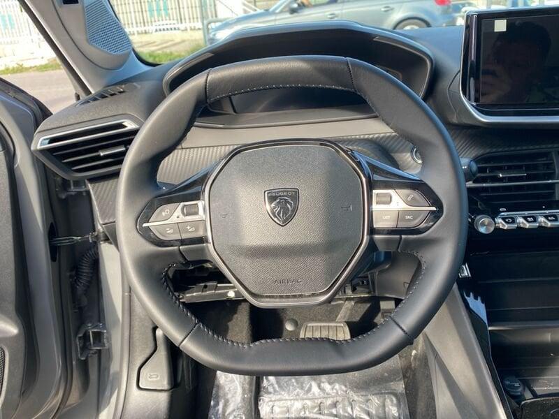Peugeot 208 Allure Hybrid 110 e-DCS6 auto