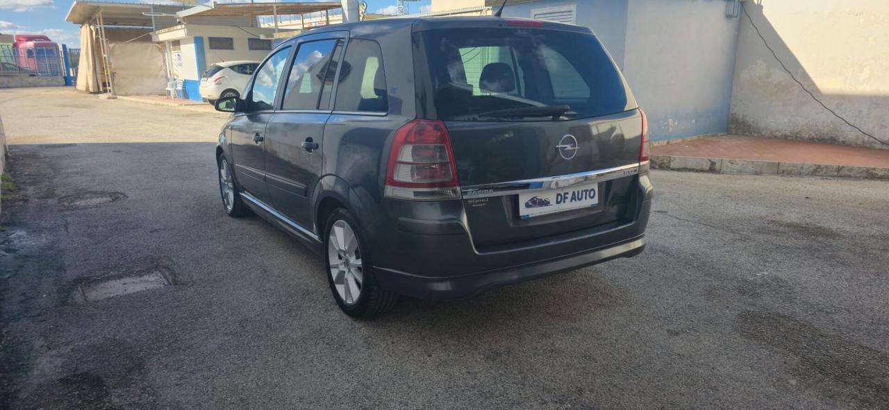 Opel Zafira 1.9 16V CDTI 150CV Cosmo