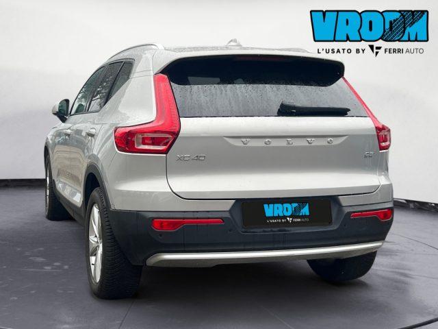 VOLVO XC40 B3 automatico Core