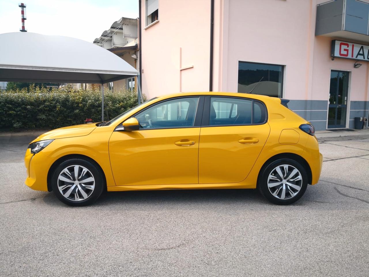 Peugeot 208 1.2 PureTech 75 Stop&Start 5 porte ***NEOPATENTATI***UNIPROPRIETARIO***