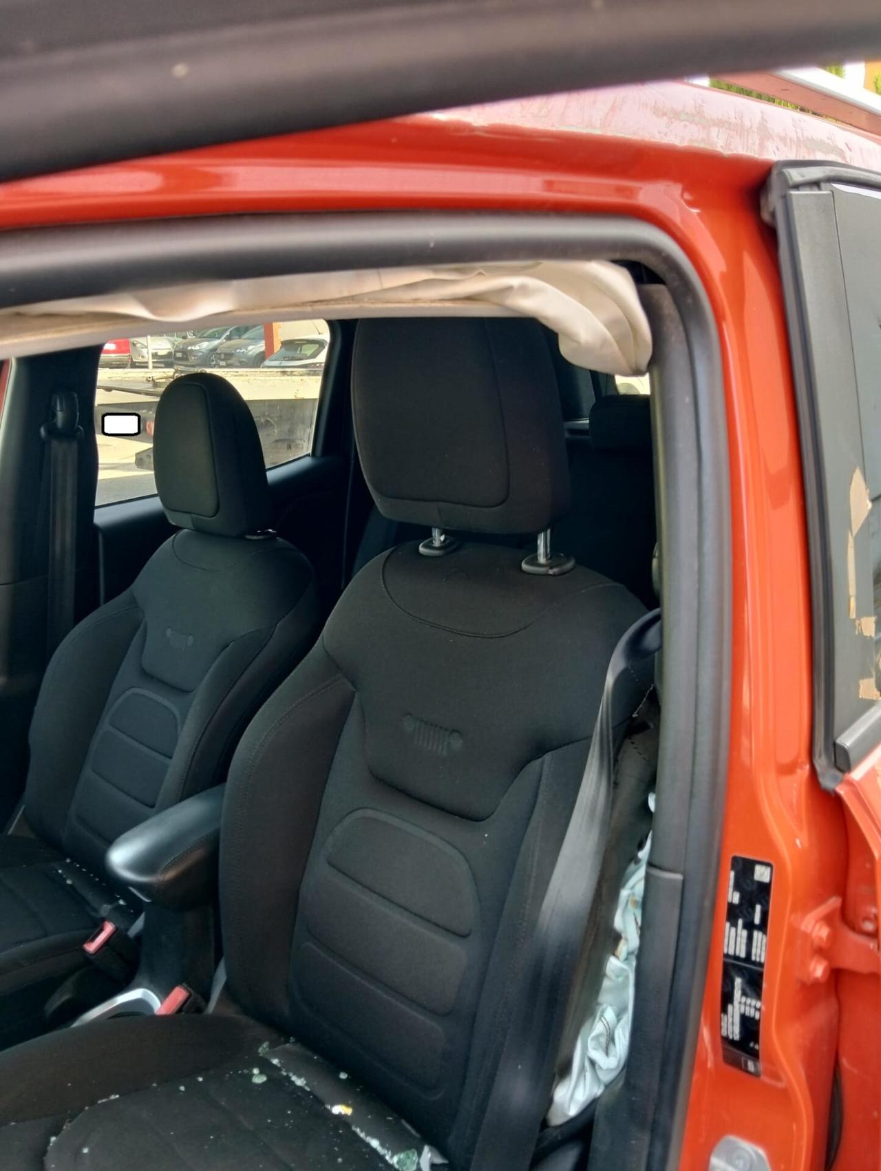 Jeep Renegade 1.6 Mjt 120cv 2017 SINISTRATA