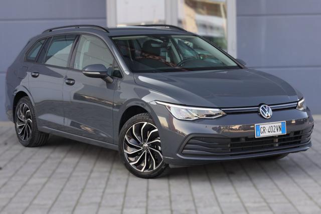 VOLKSWAGEN Golf Variant 1.0 eTSI EVO DSG Life Prezzo Netto