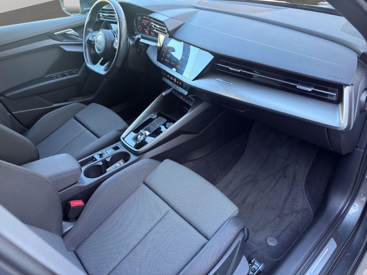 AUDI - A3 - SPB 35 2.0 TDI 150CV S tronic S line edition