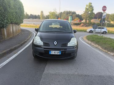 Renault Modus Grand 1.2 16V TCE Dynamique