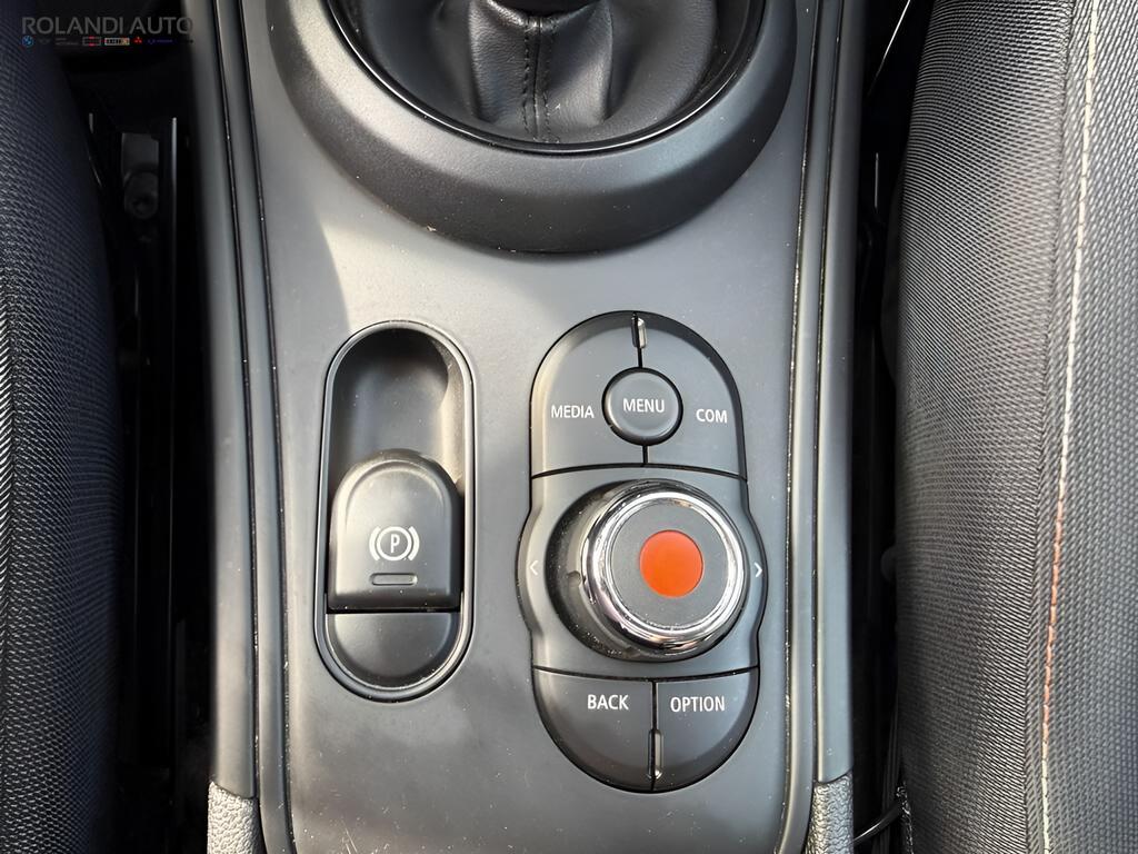 Mini Cooper D Countryman 2.0 TwinPower Turbo Cooper D Boost ALL4 Steptronic