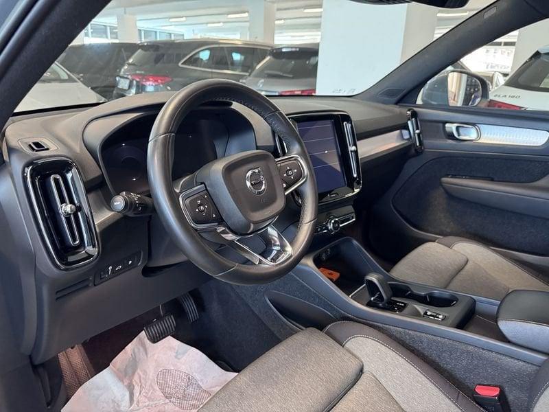 Volvo XC40 Recharge T4 Plug-in Hybrid auto Recharge Core