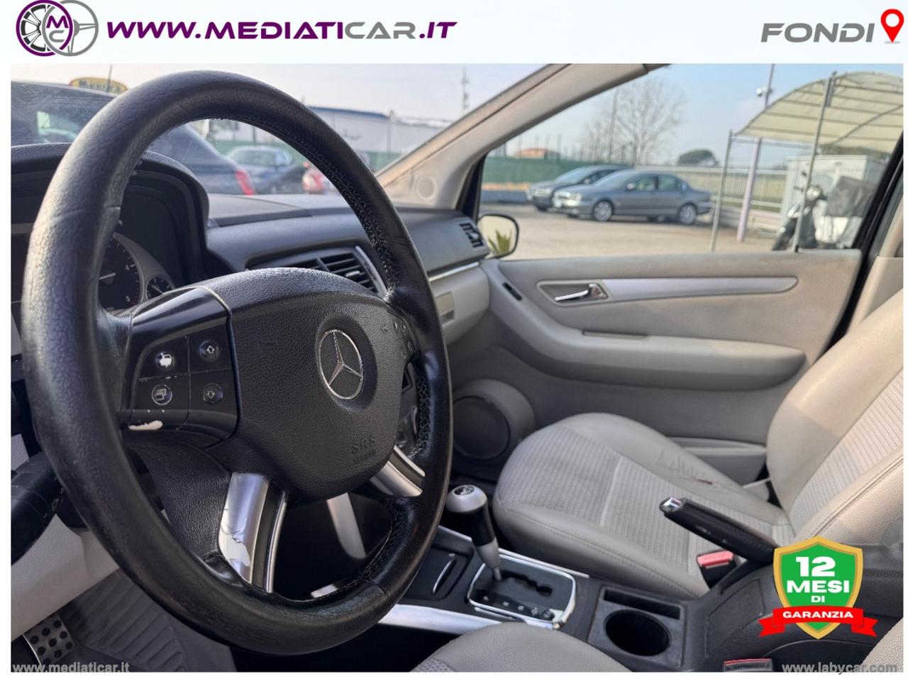 MERCEDES-BENZ B 200 PREMIUM