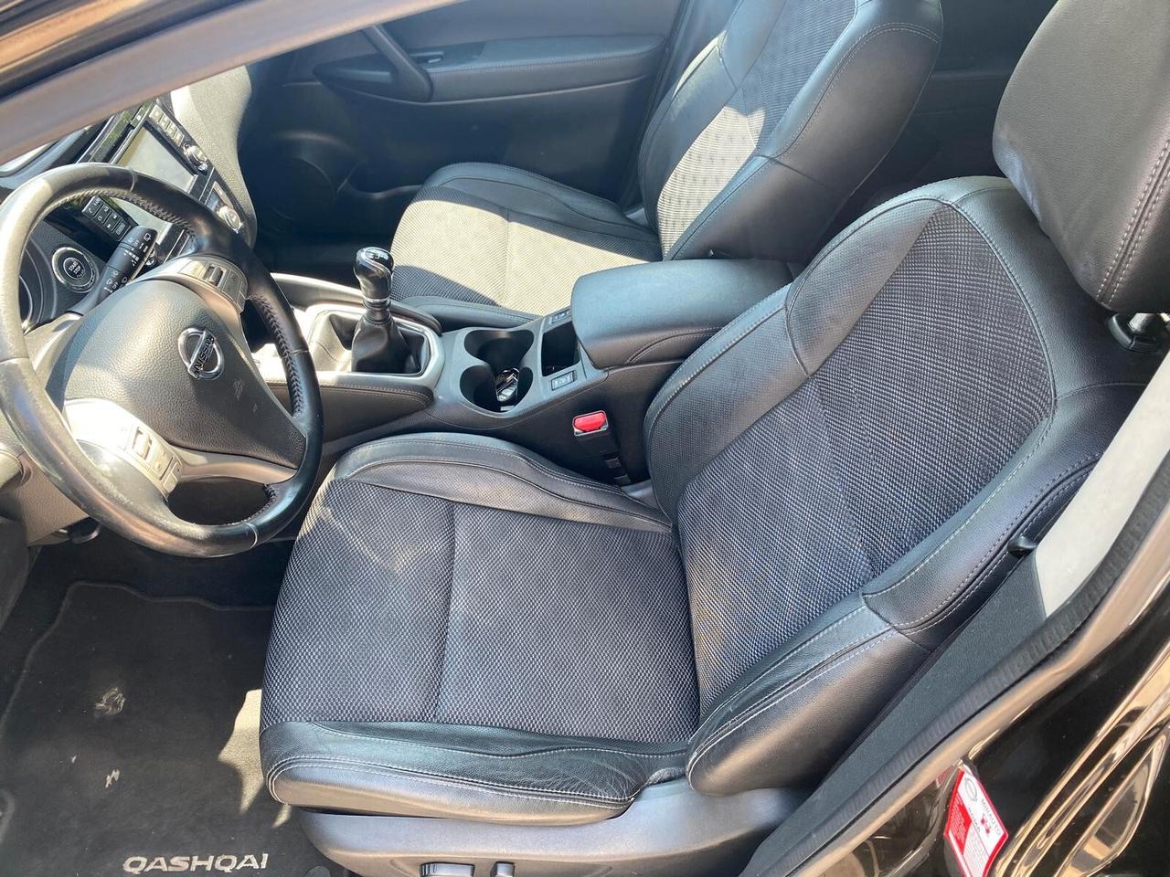 Nissan Qashqai 1.5 dCi GANCIO TRAINO -GARANZIA