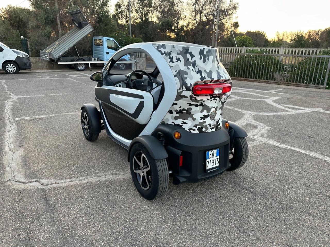 RENAULT TWIZY BATTERIE DI PROPRIETÀ