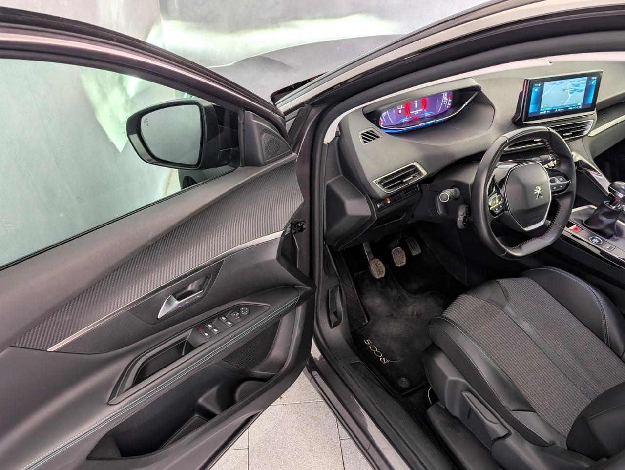 Peugeot 1.5 bluehdi 130cv Allure