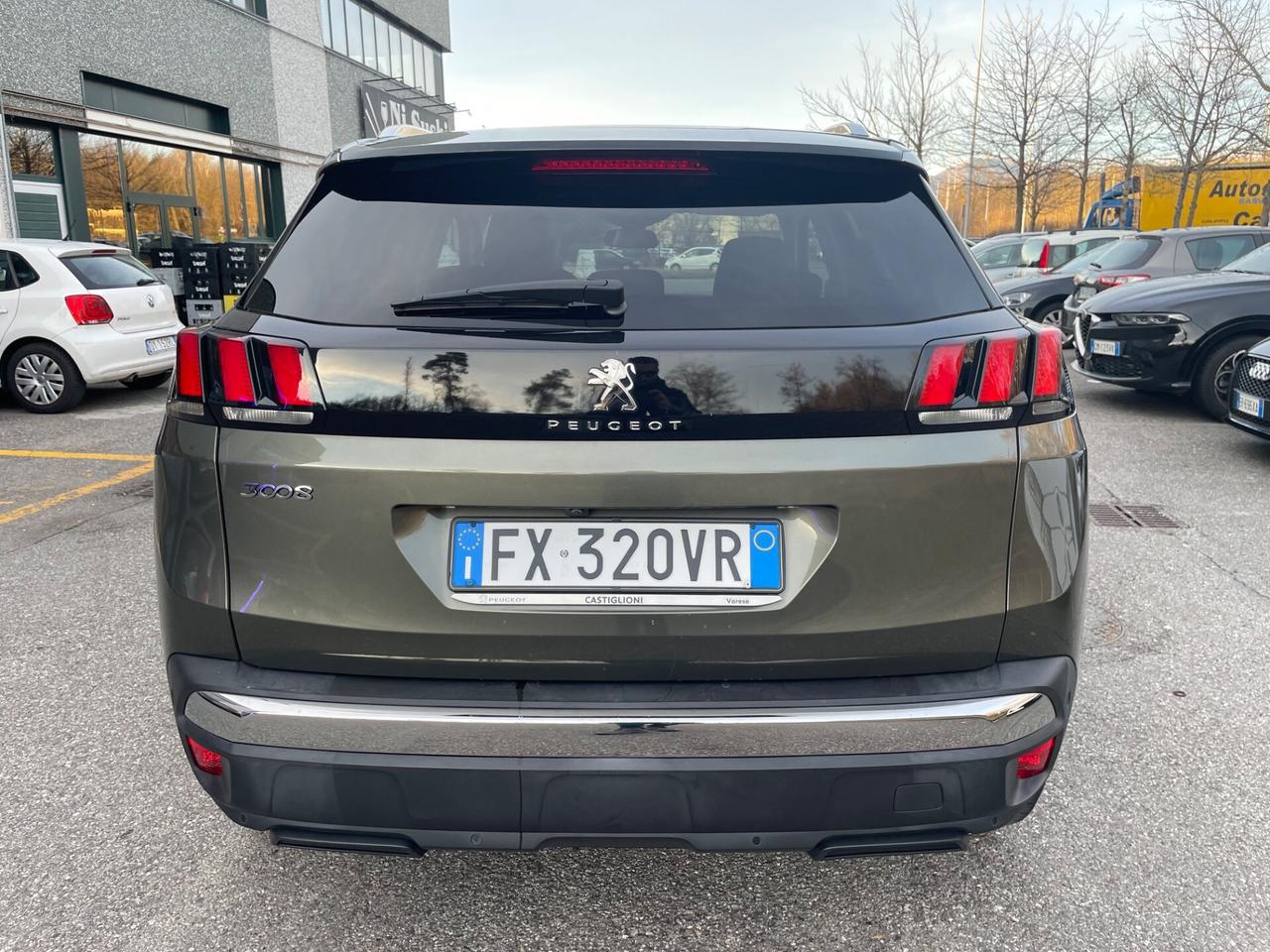 Peugeot 3008 PureTech Turbo 130 S&S*Automatik*Navi*