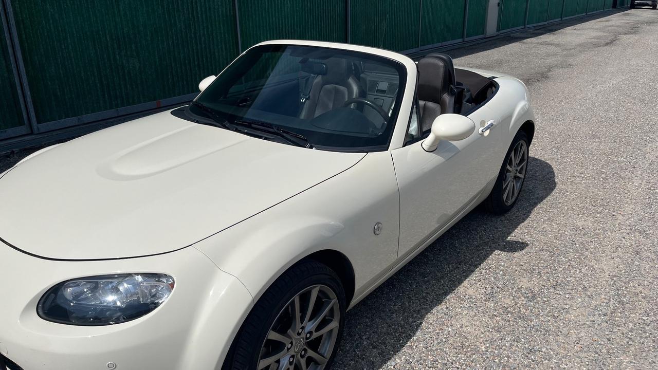 Mazda MX-5 Roadster Coupé 1.8L 16V Niseko