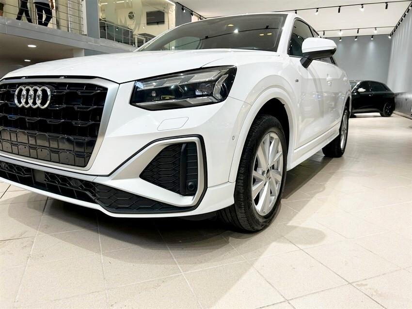 Audi Q2 35 TDI S tronic line Edition