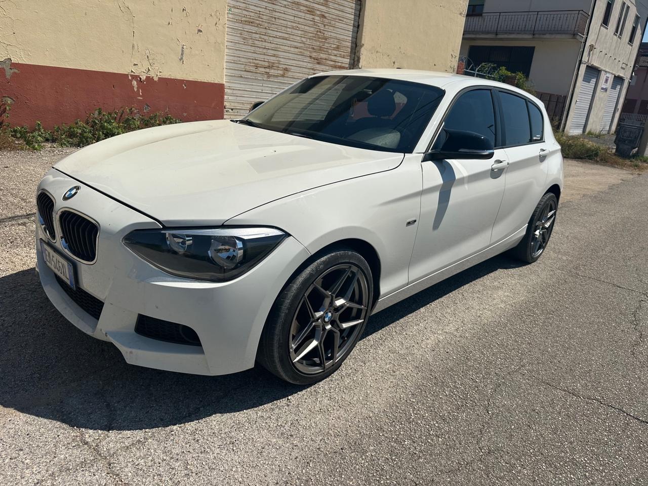 Bmw 118d 5p.