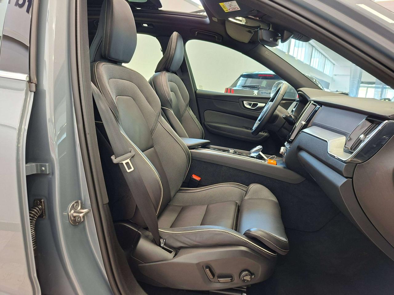 Volvo XC60 2.0 t6 recharge phev obc 6,4kW Ultimate Bright awd auto 2 ANNI GARANZIA