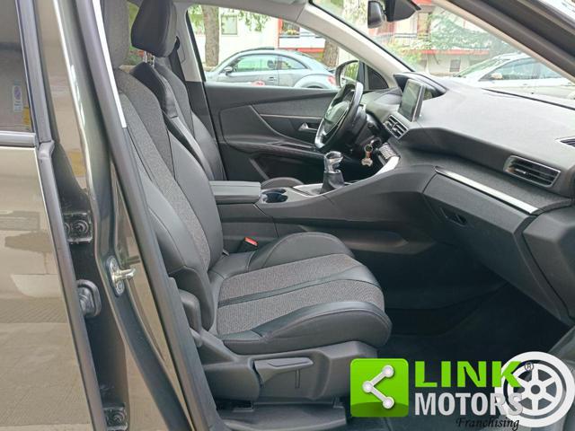 PEUGEOT 3008 BlueHDi 120 S&S Allure