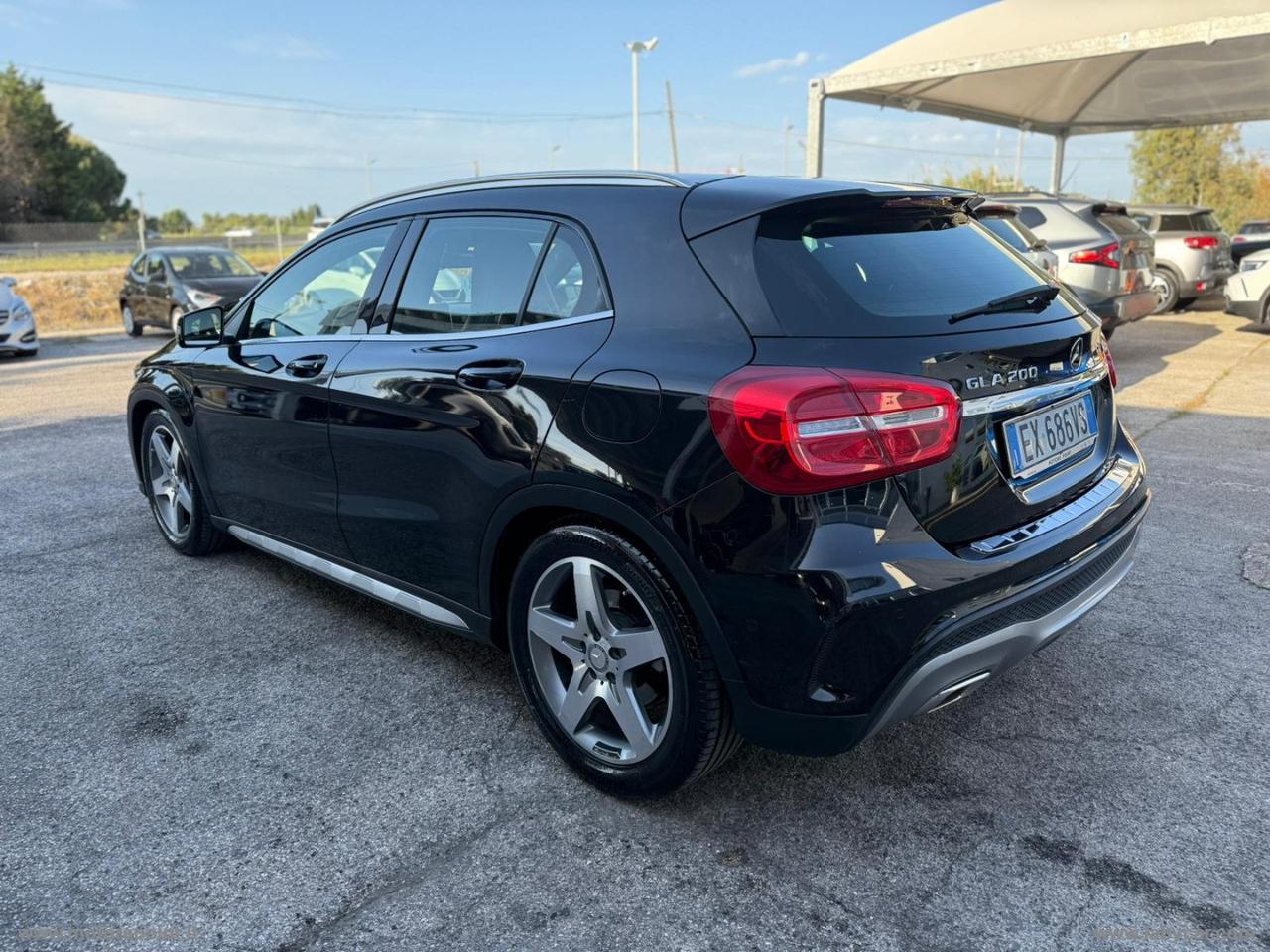 MERCEDES-BENZ GLA 200 CDI Automatic Premium