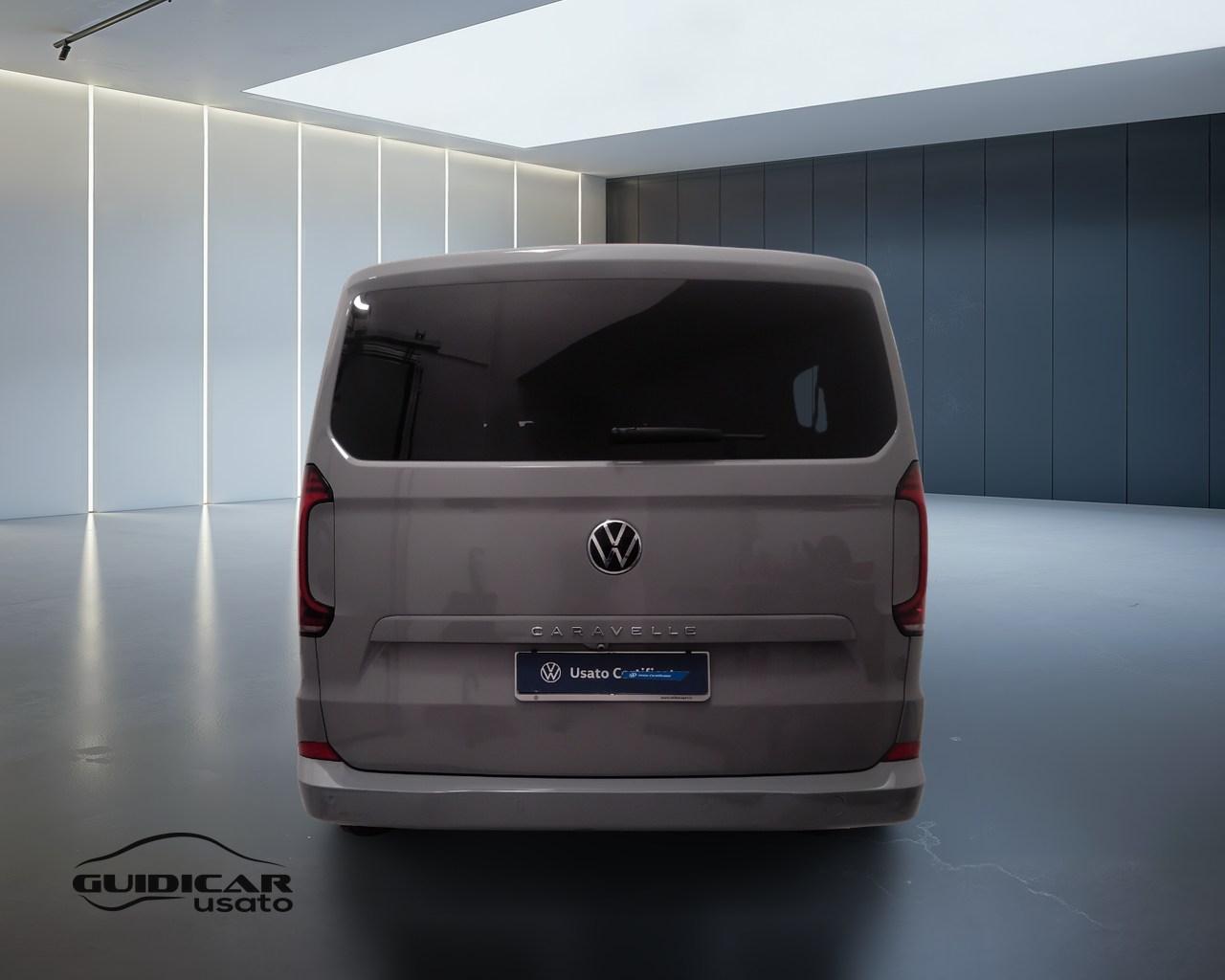 VOLKSWAGEN T7 Caravelle - T7 Caravelle 2.0 tdi 150cv Life L1