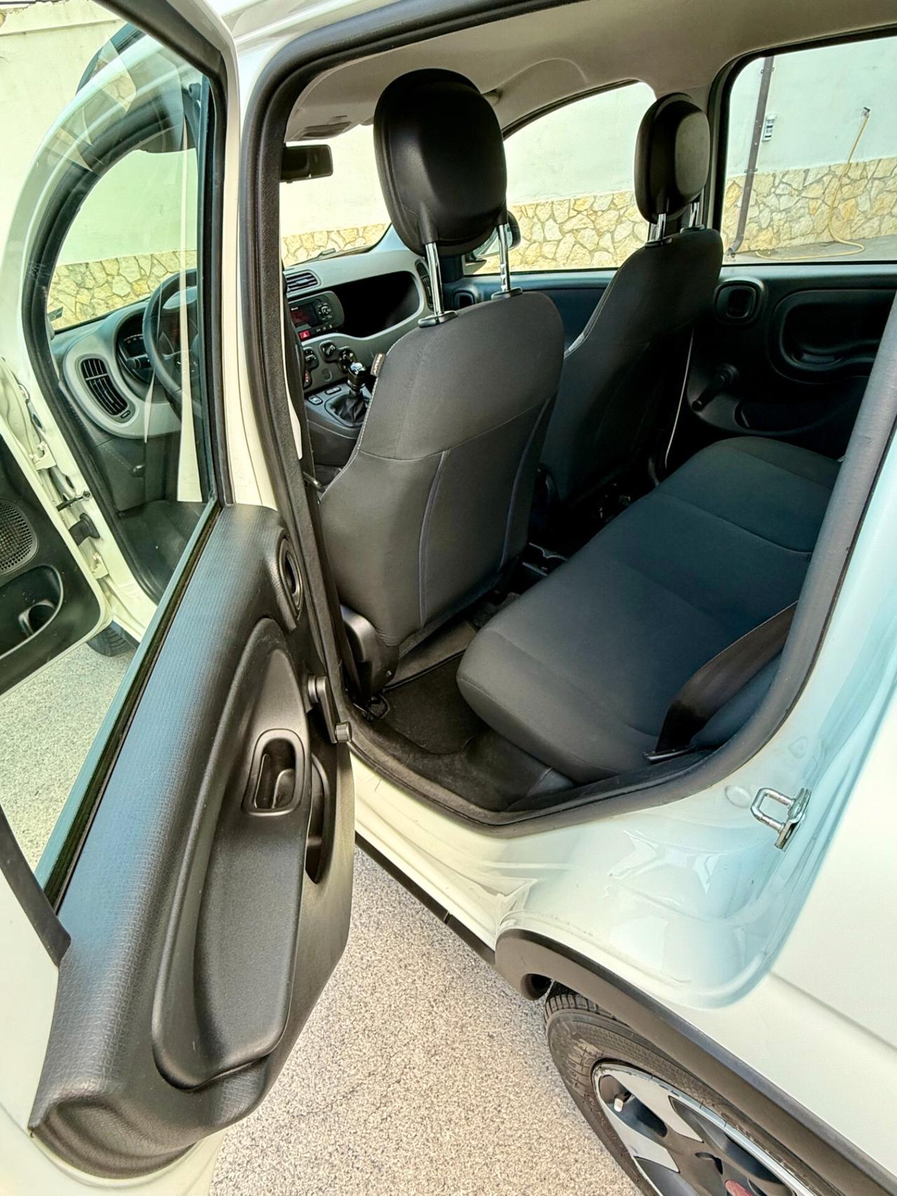 Fiat Panda 1.0 FireFly S&S Hybrid City Cross