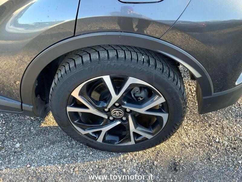 Toyota C-HR (2016-2023) 1.8 Hybrid E-CVT Trend