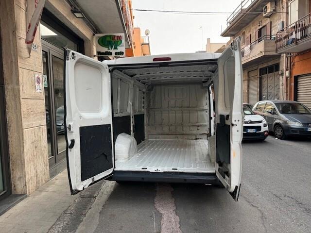 Citroen Jumper 2.2 HDI 120 cv in Garanzia -Furgone