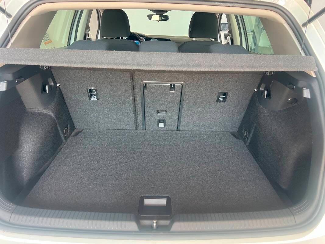 Volkswagen Golf 1.0 tsi evo Life 110cv