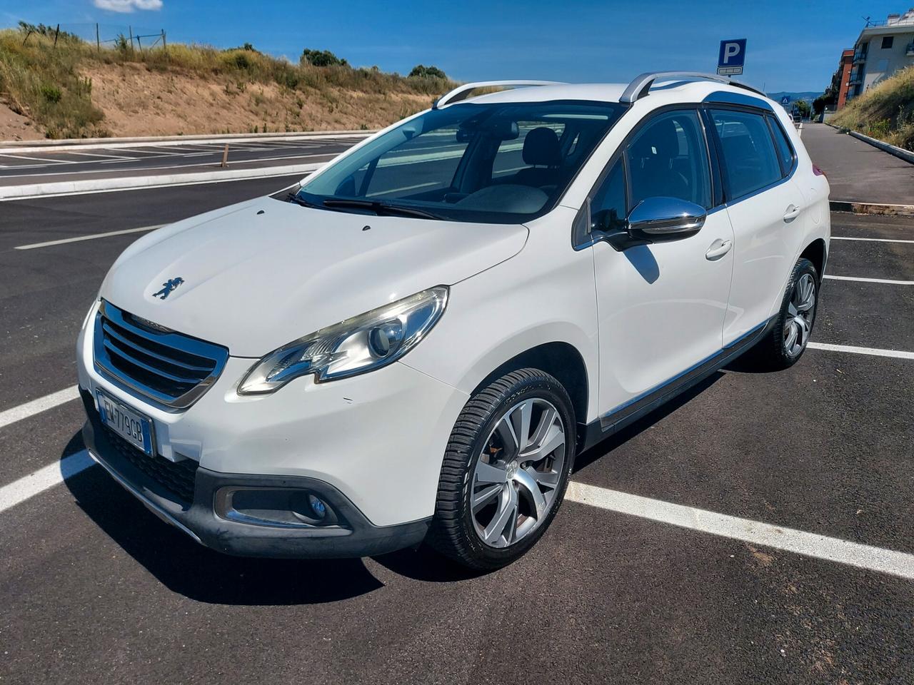 Peugeot 2008 1.6 e-HDi 92cv Allure