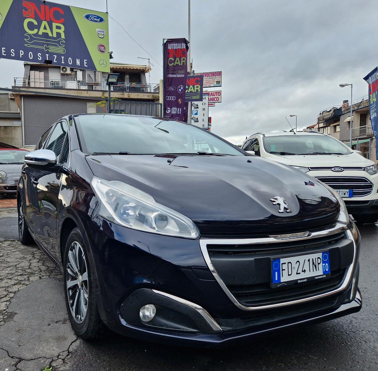 Peugeot 208 BlueHDi 100 5 porte Allure