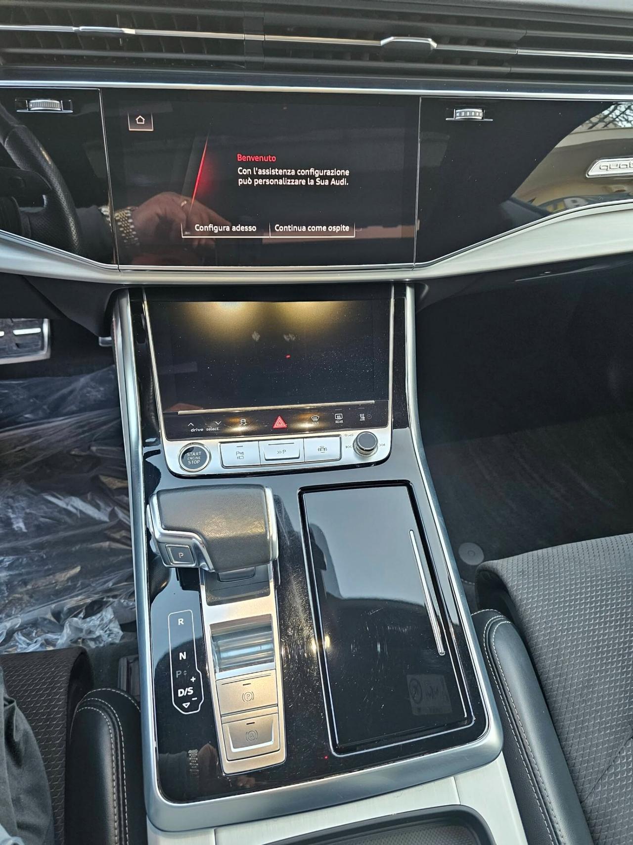 AUDI Q8 50 TDI 286CV QUATTRO 3S-LINE BLACK EDITION FULL
