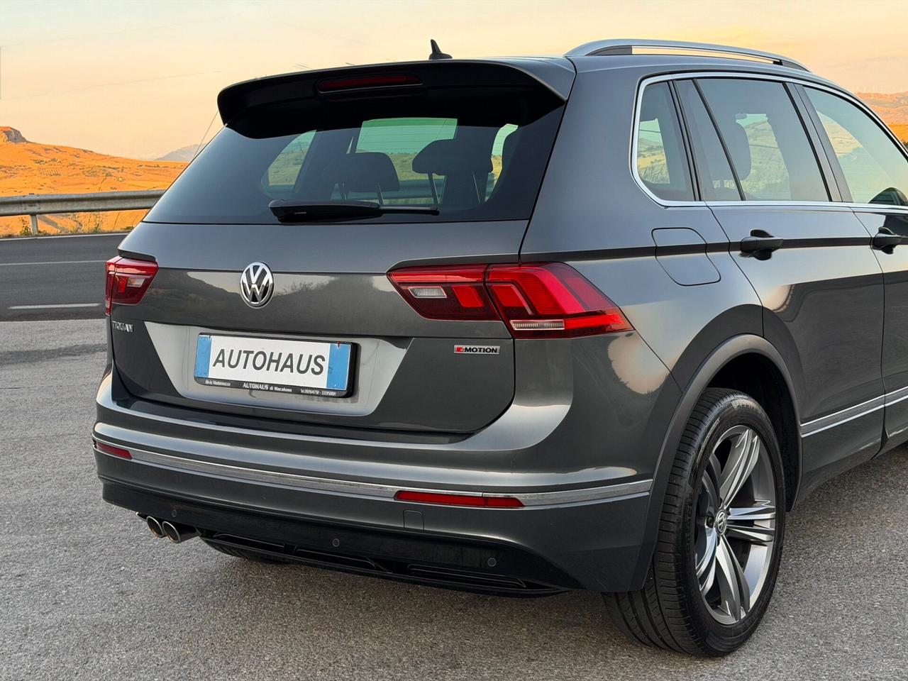 Volkswagen Tiguan 2.0 TDI 150cv DSG 4MOTION R-Line