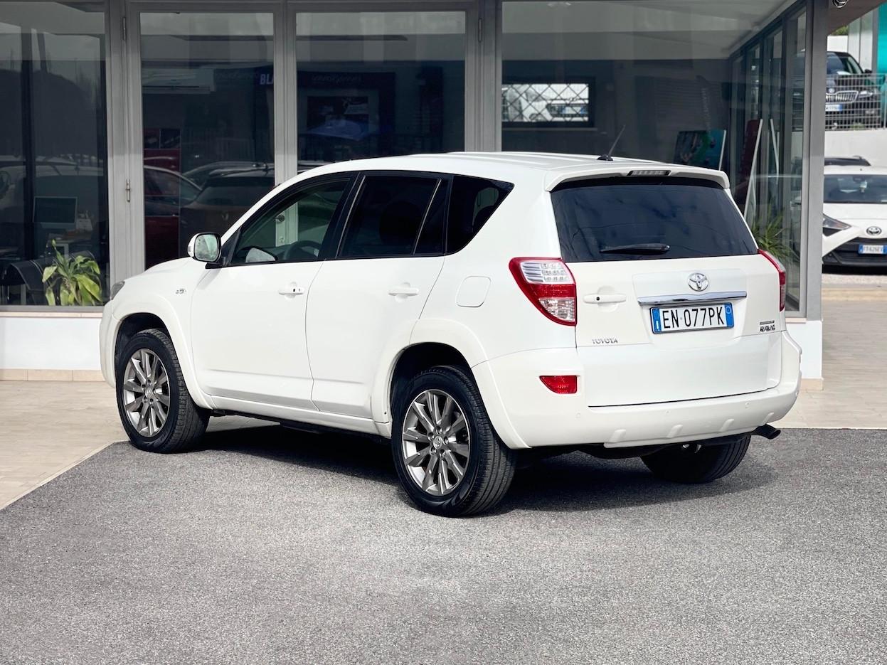 Toyota RAV 4 Crossover 2.2 Diesel 150CV E5 Automatica - 2012