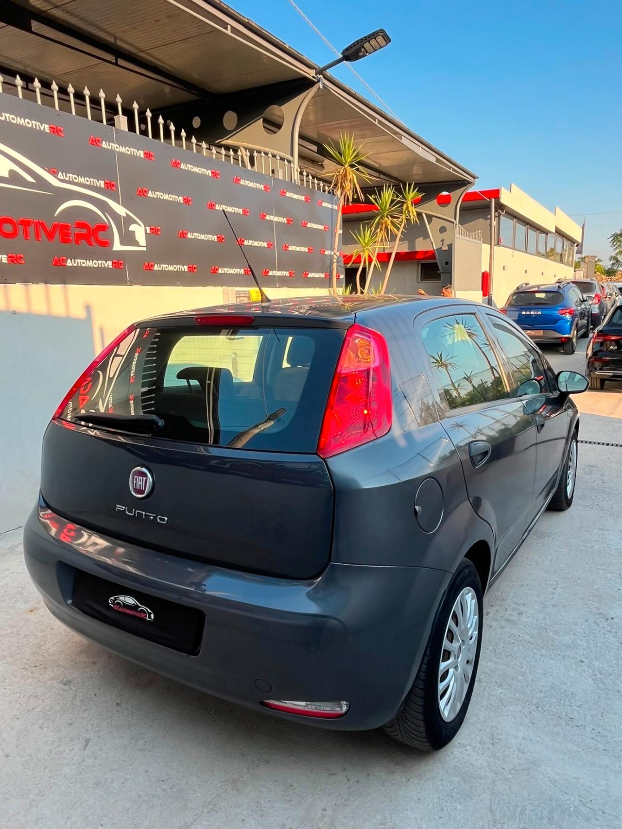 Fiat Punto 1.3 MJT II S&S 95 CV 5 porte Street
