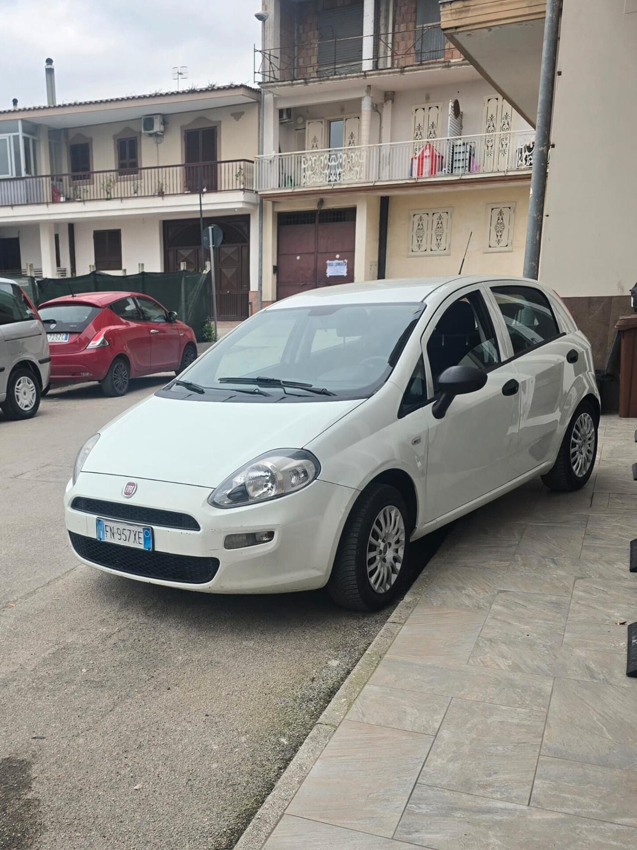 Fiat Grande Punto 1.3 MJT 79 CV 5 porte