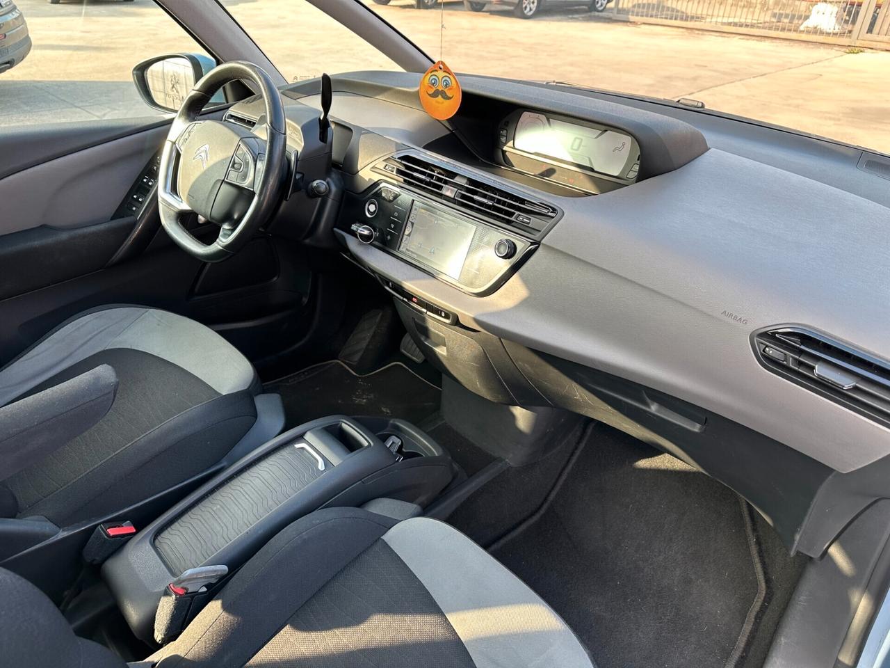 Citroen Grand C4 Picasso 2.0*BLUEHDI*EXCLUSIVE*7POSTI*NAVI*LED*AUT*
