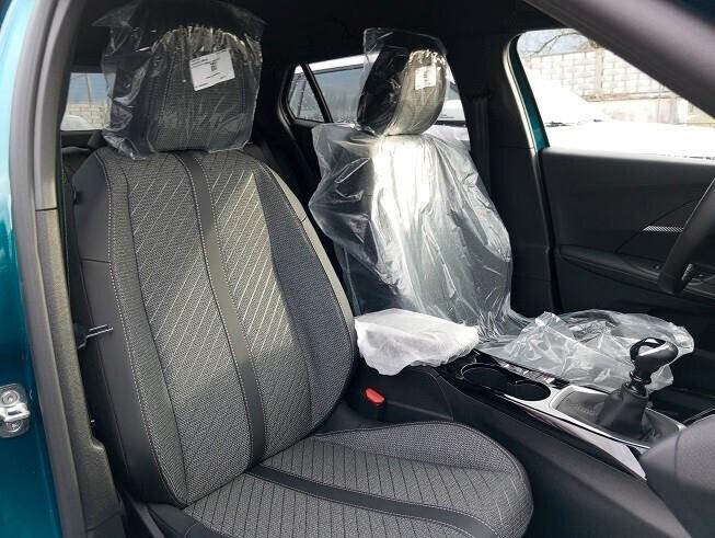 Peugeot 2008 ALLURE 100 CV