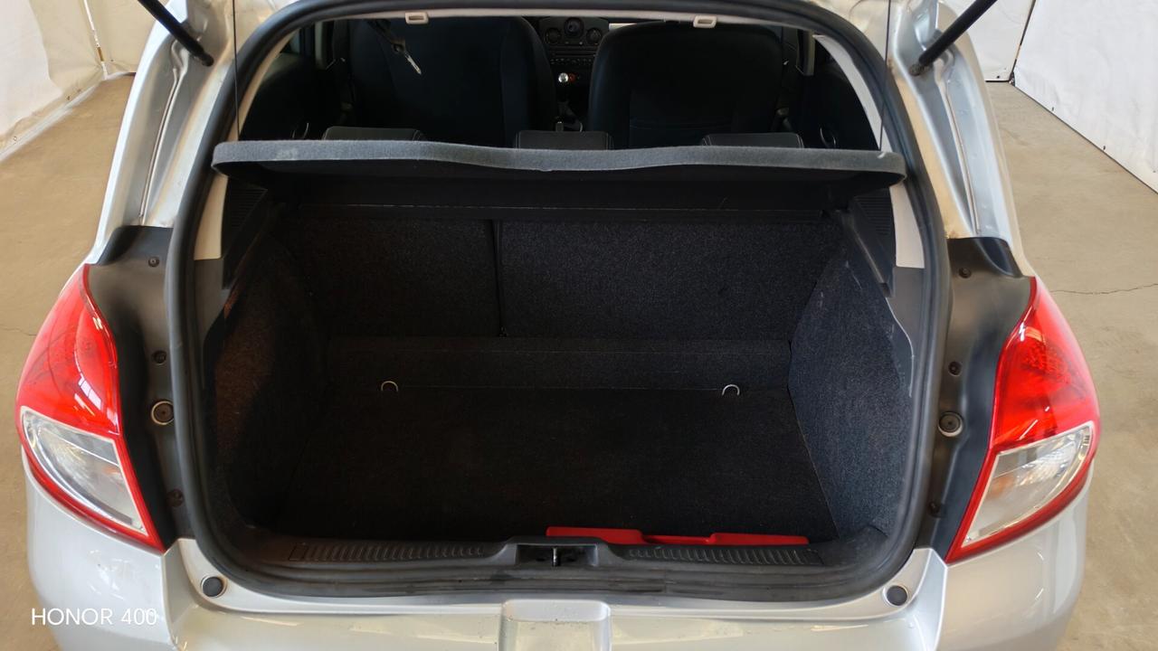 Renault Clio 1.2 16V 5 porte Dynamique NEOPATENTATO