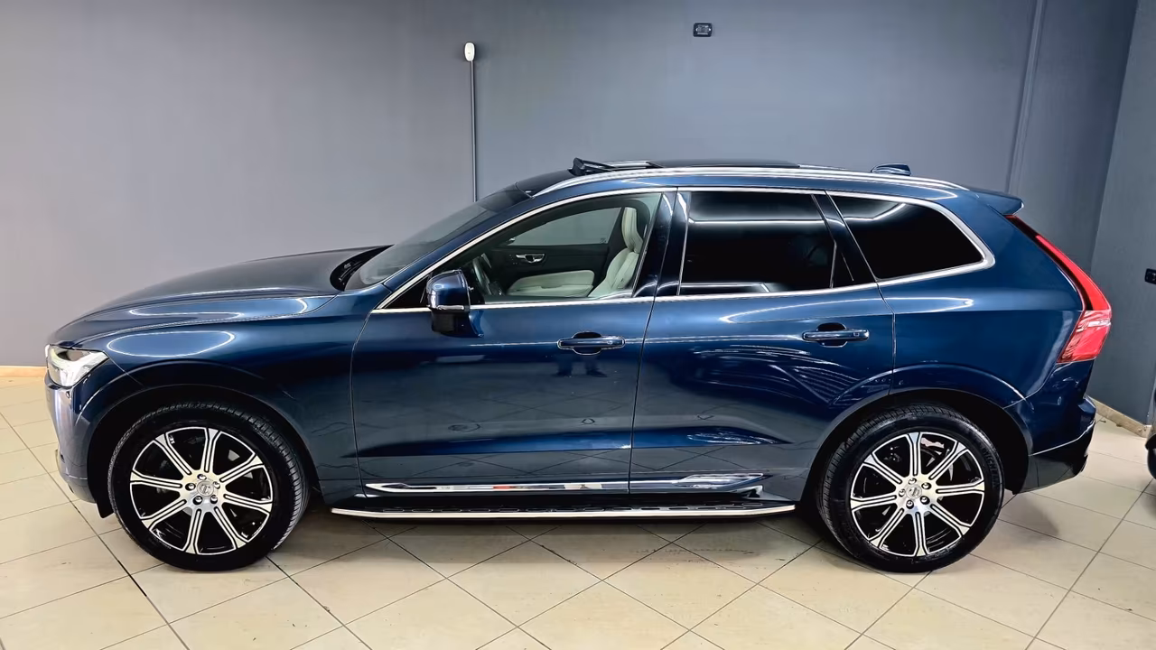 VOLVO XC60 B5 2.0 AWD ISCRIPTION MHEV 235cv STUPENDA