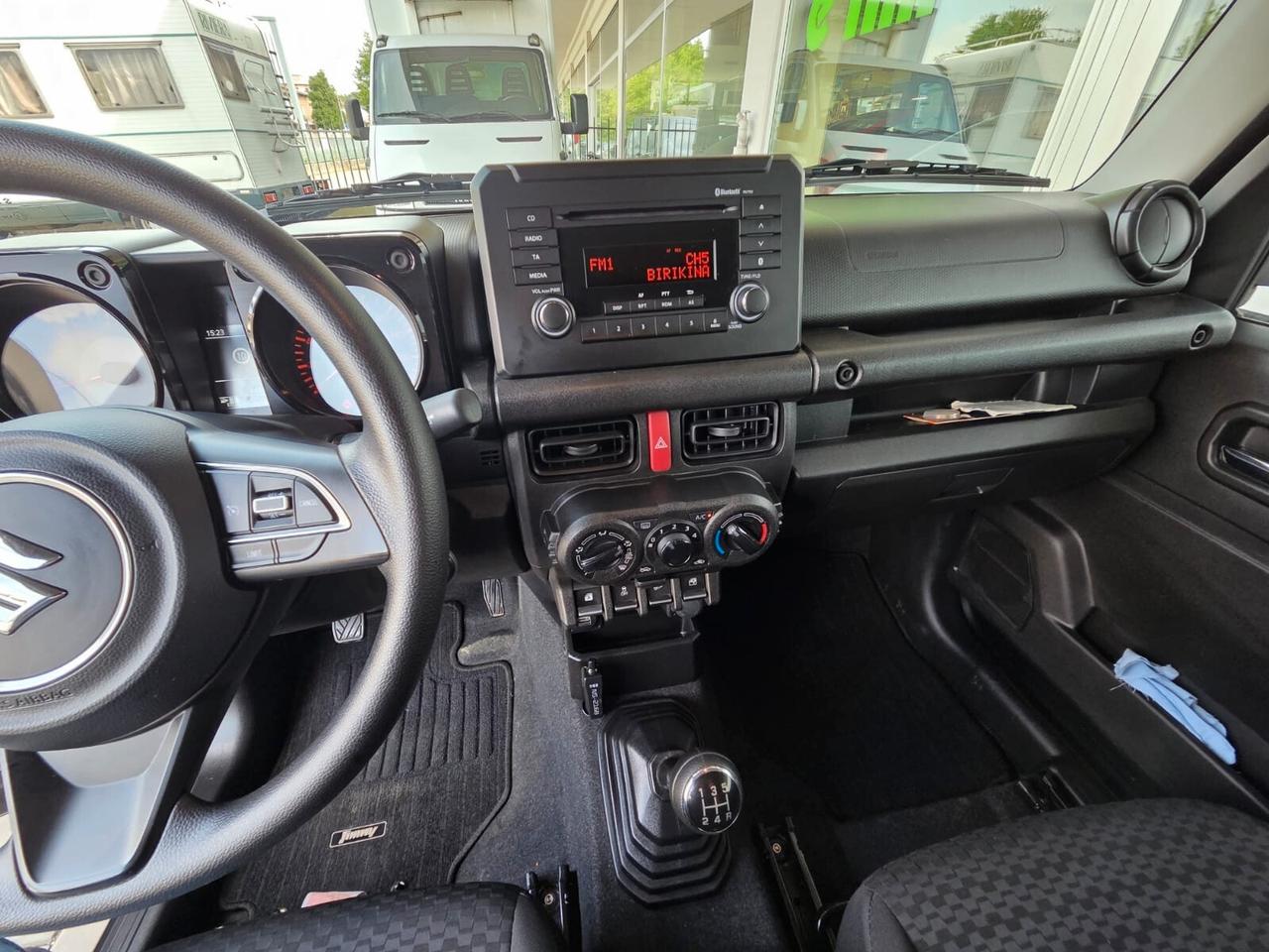 Suzuki Jimny 1.5 5MT PRO (N1)