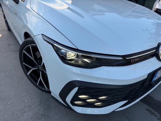Volkswagen Golf DSG 265cv GTI