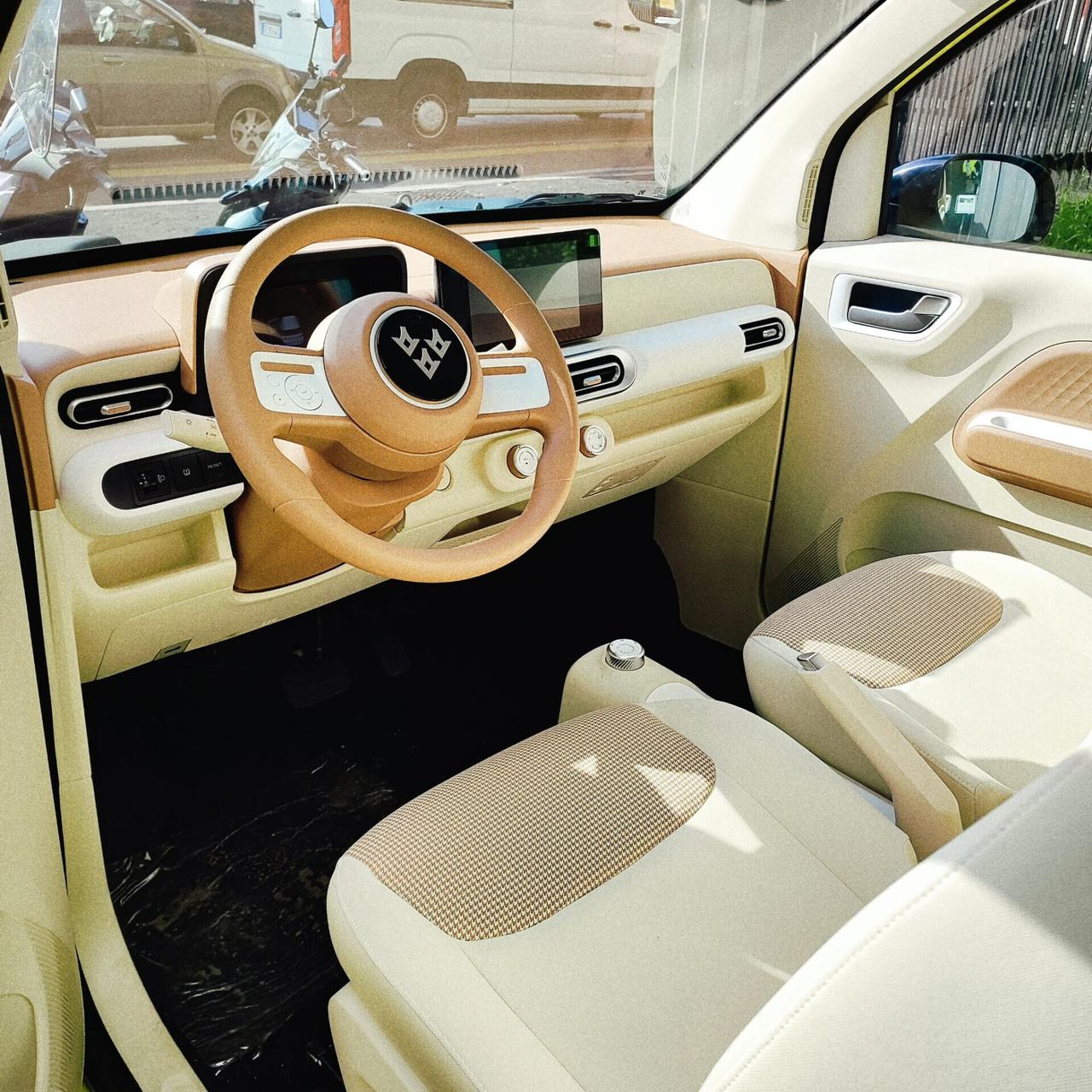 Altro Altro DESNER W300 ELETTRICA 4 POSTI 215km autonomia