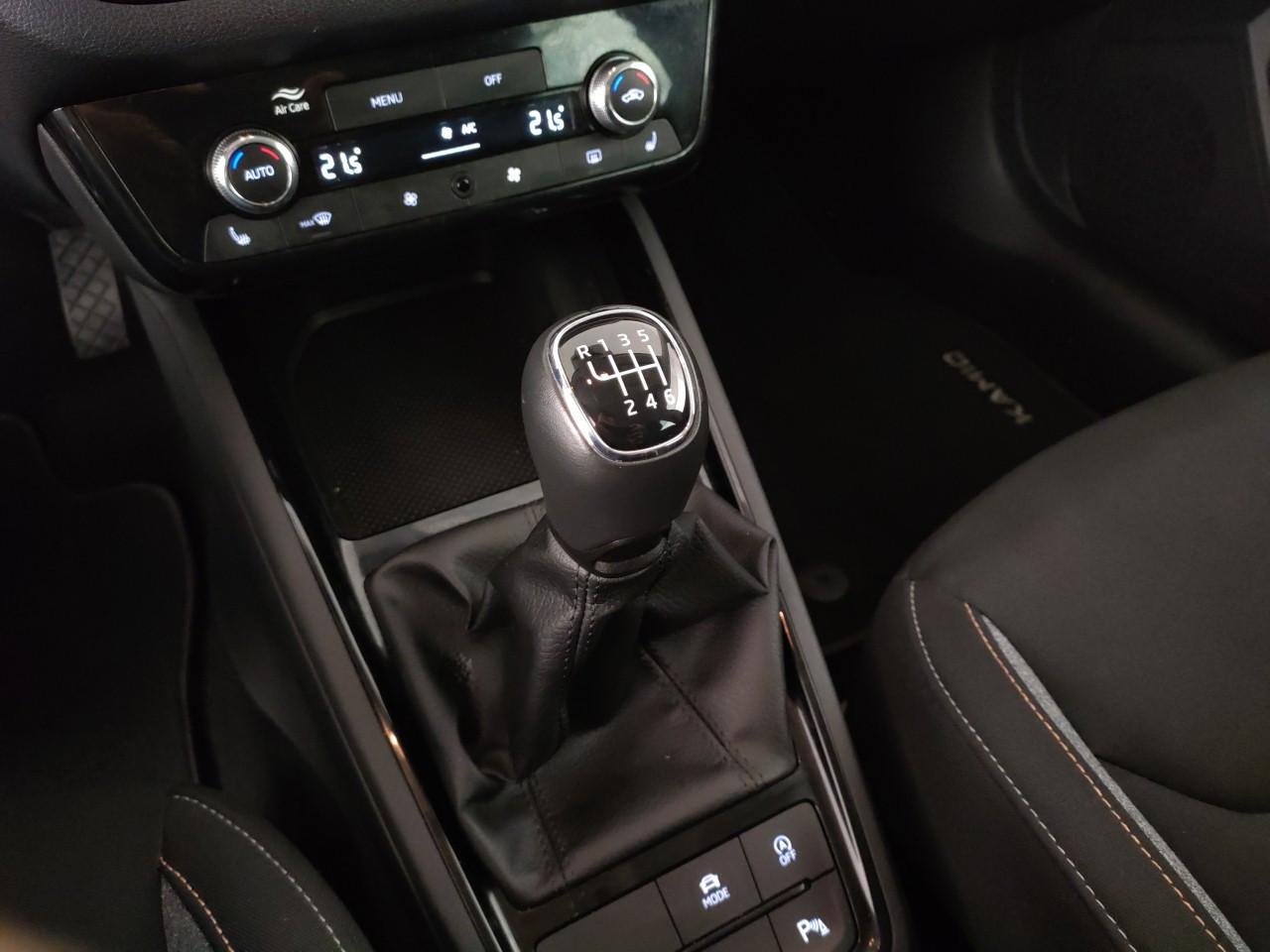 SKODA Kamiq 1.0 tsi Black Dots 115cv