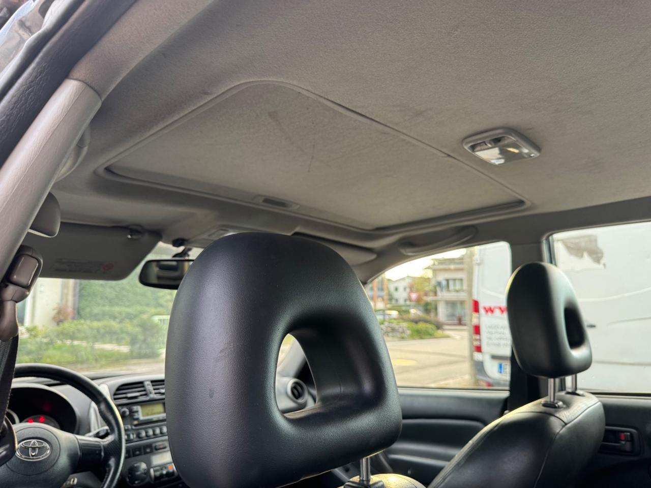 Toyota RAV 4 RAV4 2.2 D-4D 136 CV