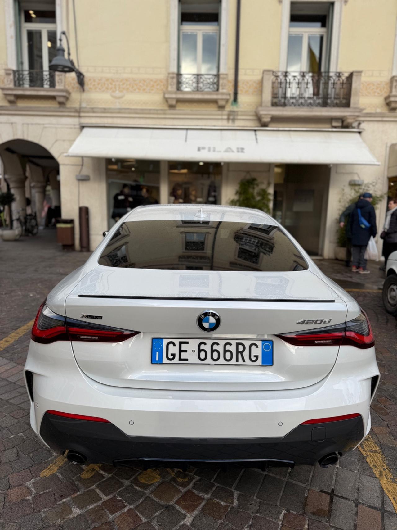 Bmw 420d 48V xDrive Coupé Msport Pro strafull