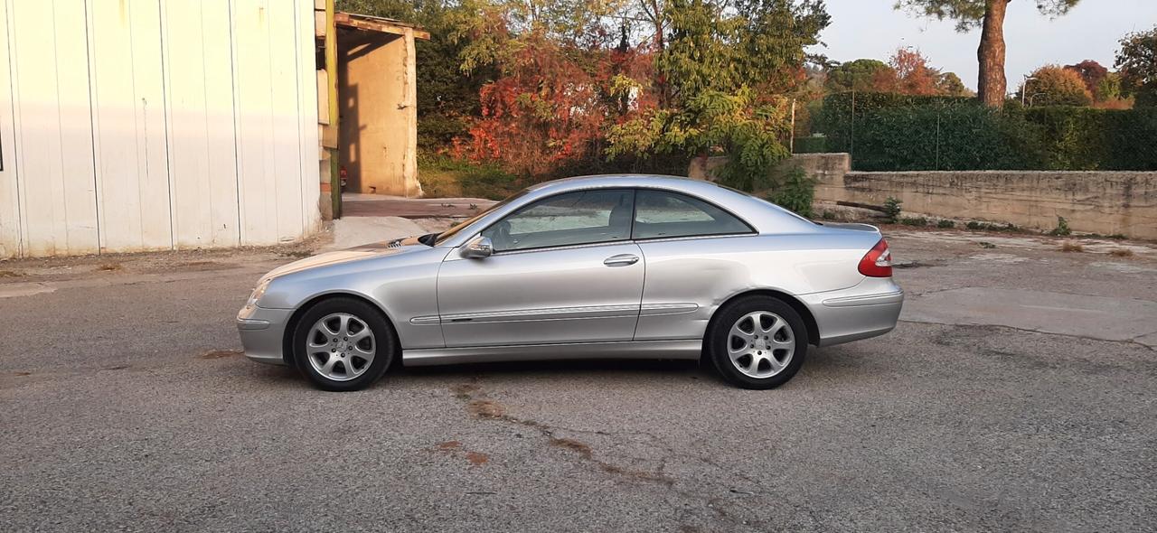 Mercedes-benz CLK 270 CDI cat Elegance