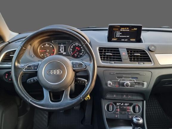 Audi Q3 2.0 TDI 120 CV Business