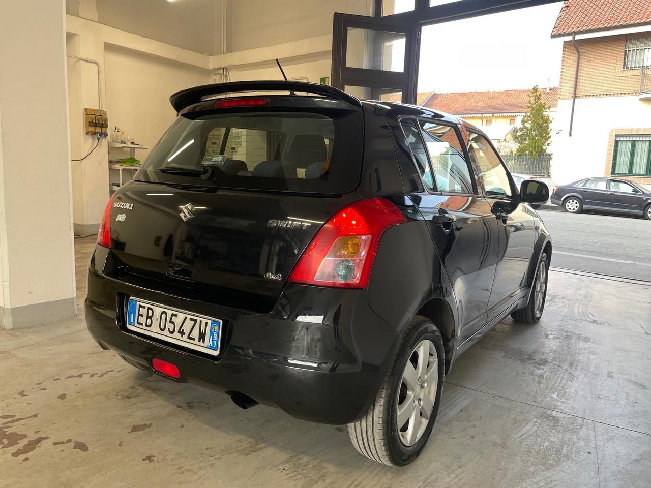 Suzuki Swift 1.3 4x4 5p. GL