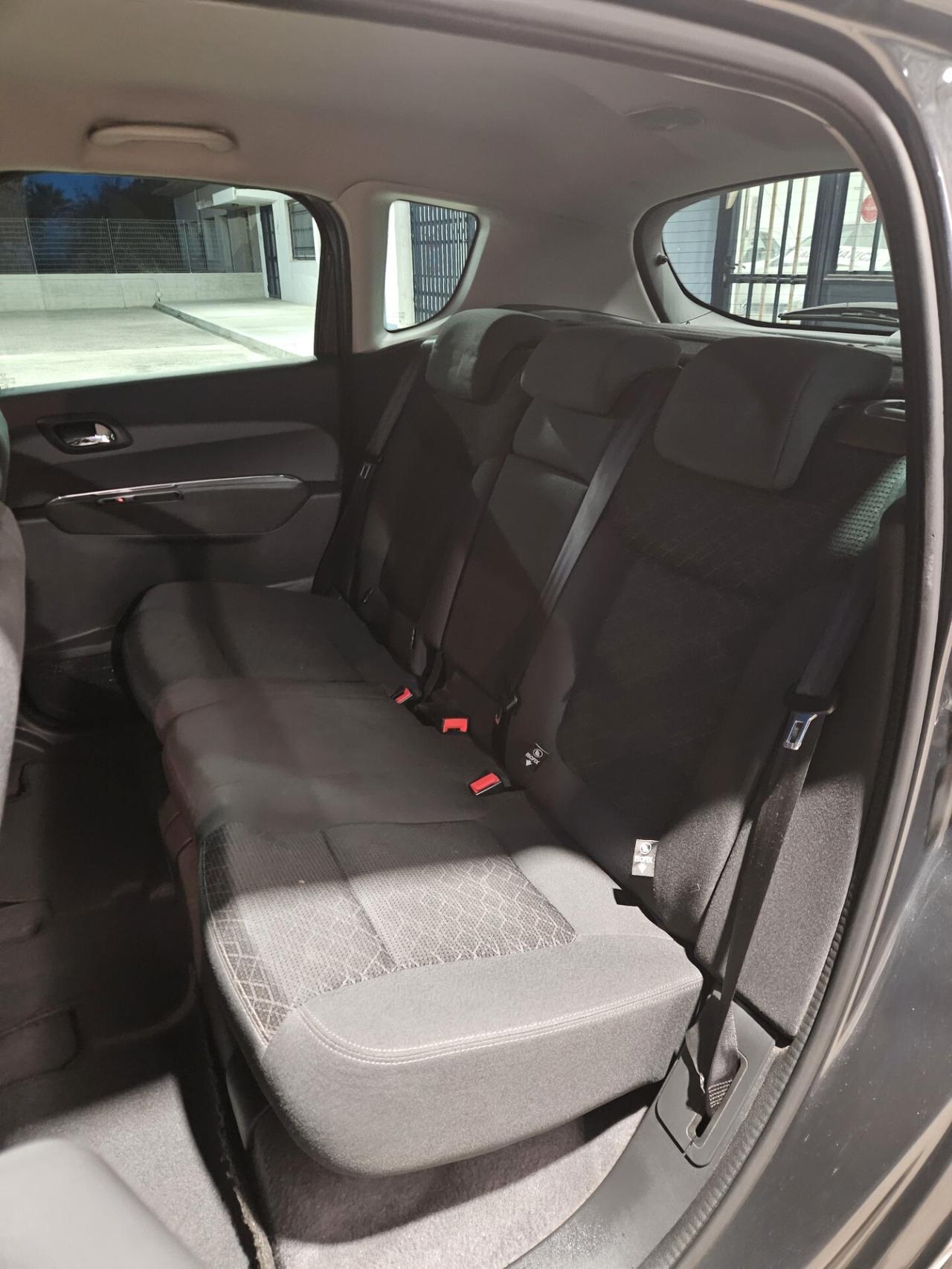 Peugeot 3008 BlueHDi 120 S&S Allure