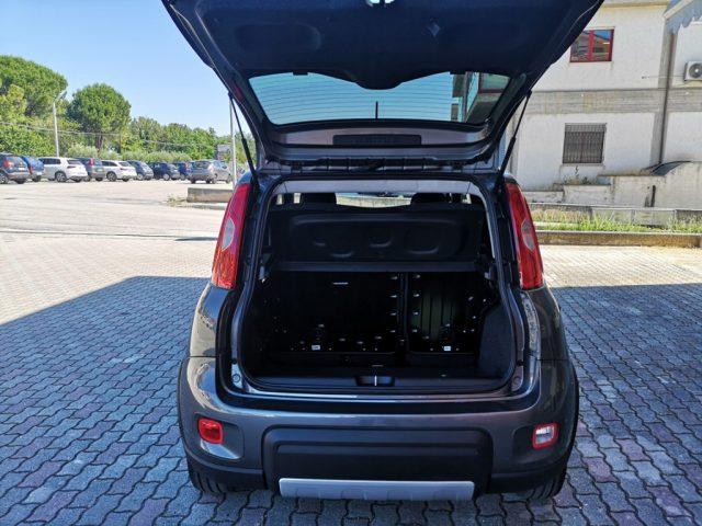 FIAT Panda 1.0 FireFly S&S Hybrid Garmin-NEOPATENTATI